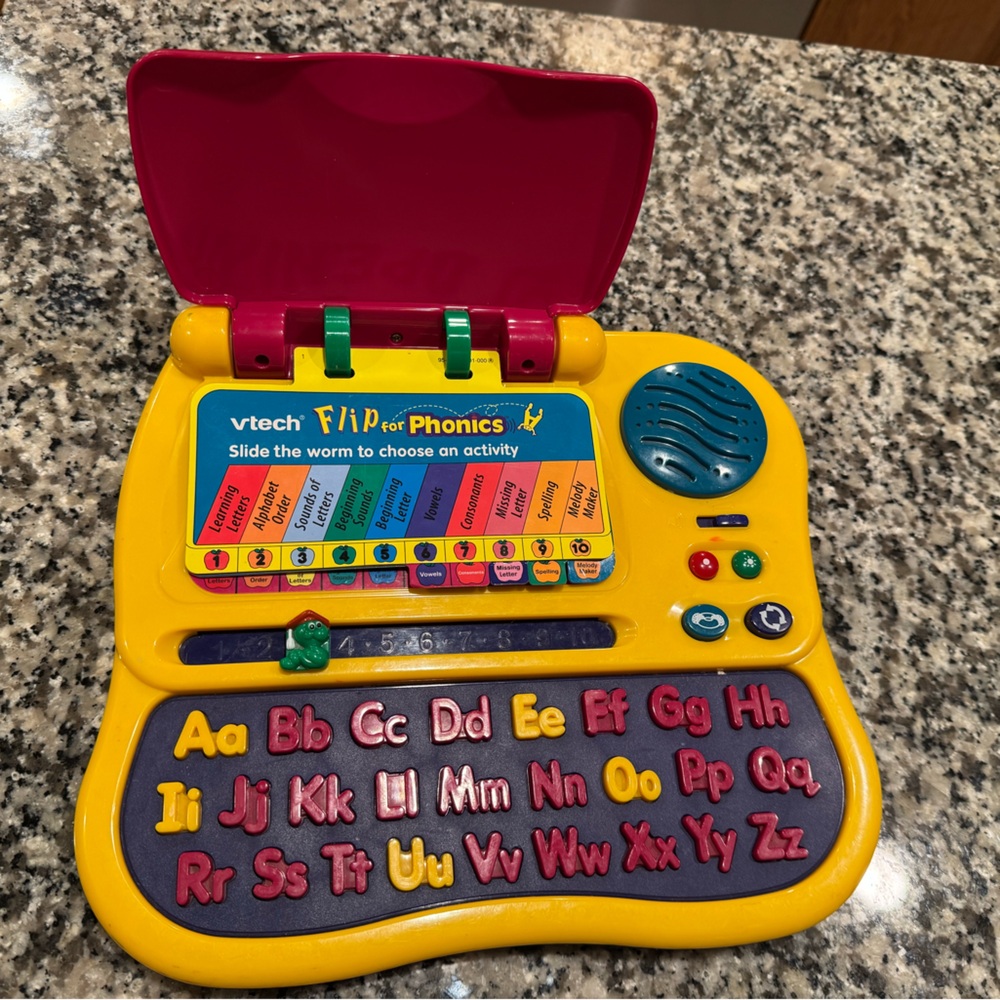 V tech Flip & Learn phonics - Yellow and Red